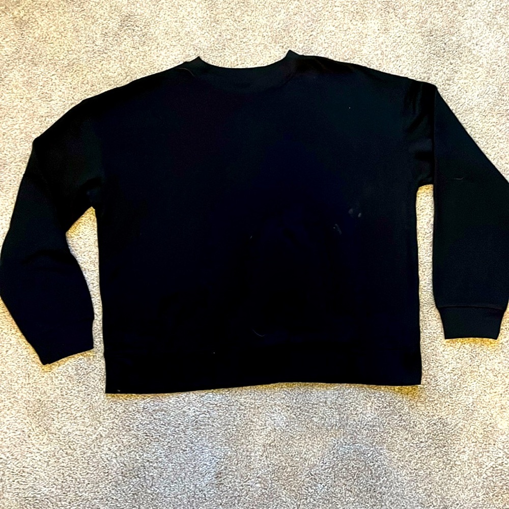 Light-weight/Thin Black Crew Neck Sweatshirt